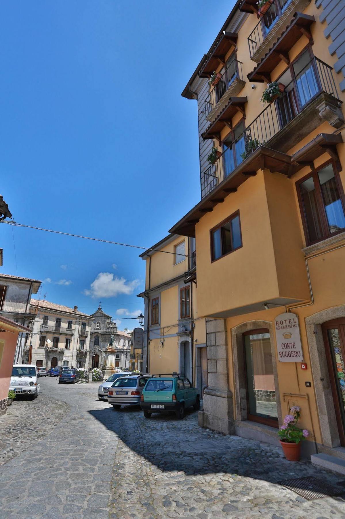 Hotel Conte Ruggero Serra San Bruno Eksteriør billede