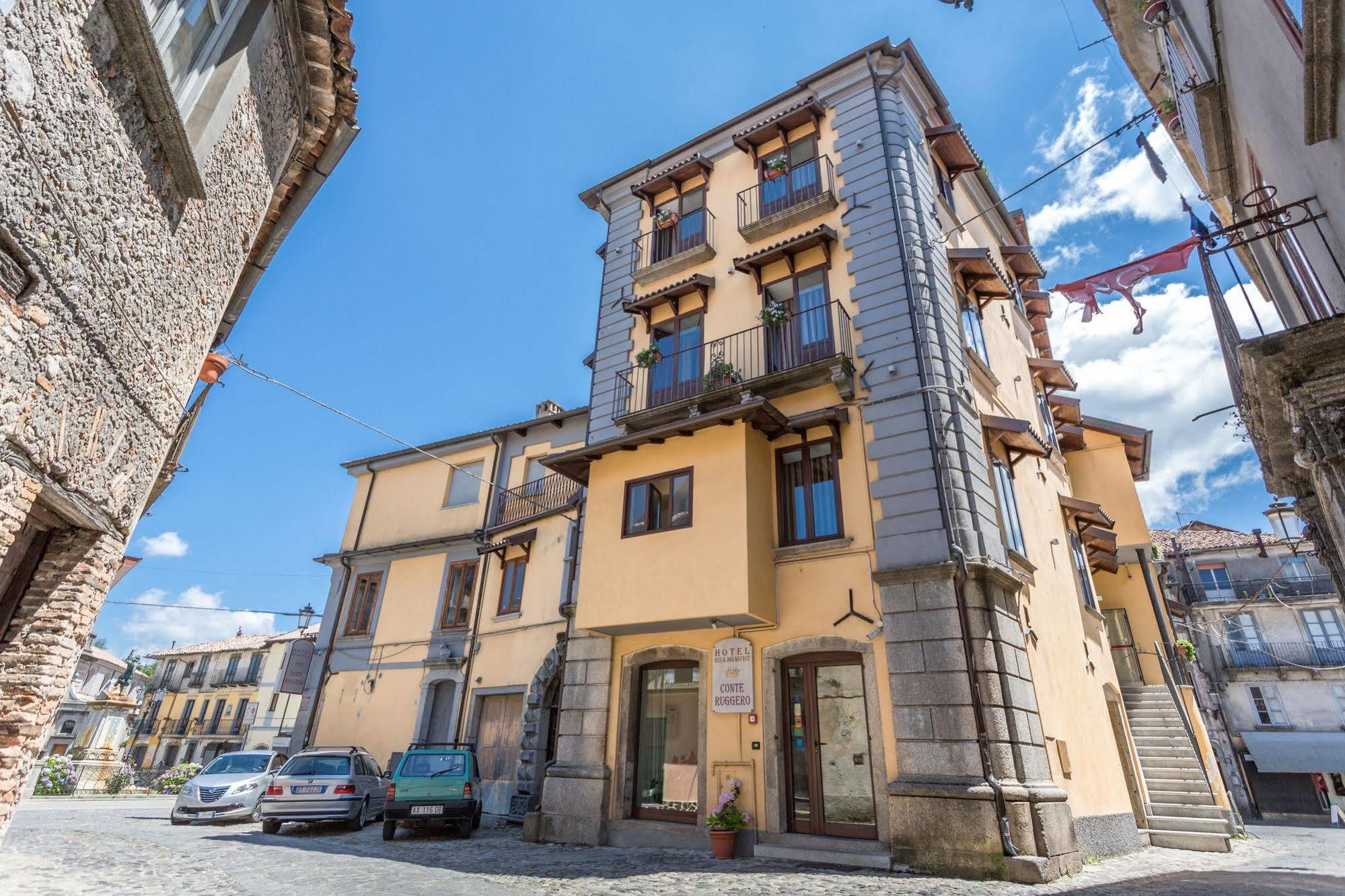 Hotel Conte Ruggero Serra San Bruno Eksteriør billede